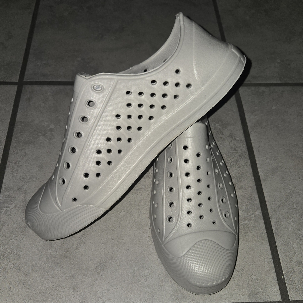 Women’s Grey Slip-On Perforated Water-Resistant Slippers